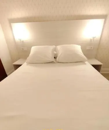 Vista Alegre 3* 카스트로우르디알레스