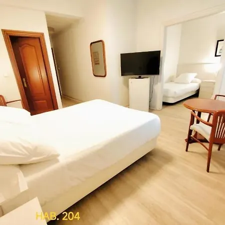 Vista Alegre 招待所 3*