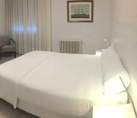 Vista Alegre 3* 카스트로우르디알레스